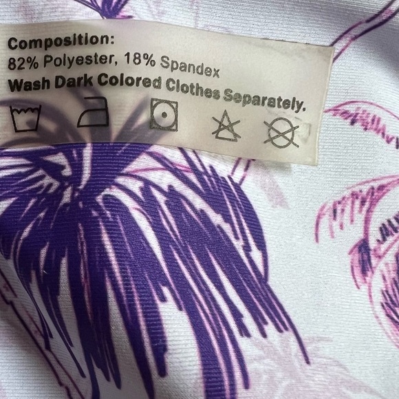 SHEIN LAVENDER PURPLE STRAPLESS TROPICAL HIGH CUT CHEEKY BIKINI SIZE SMALL - Picture 6 of 6